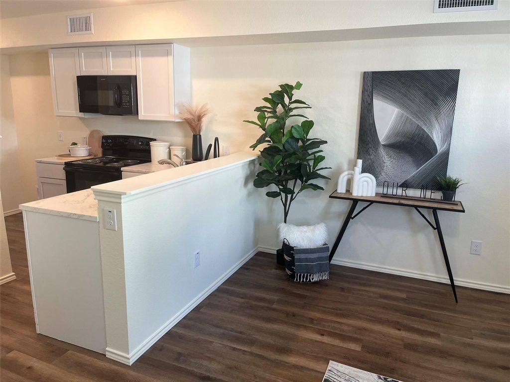 350 Debus DR 121A, Taylor, TX 76574