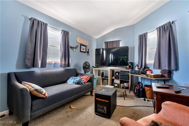 13222 Lexington Avenue NE, Alliance, OH 44601