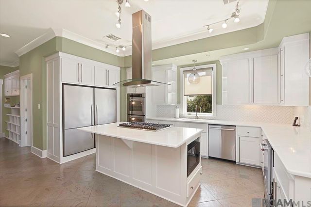 15112 Collegiate Ct, Baton Rouge, LA 70810