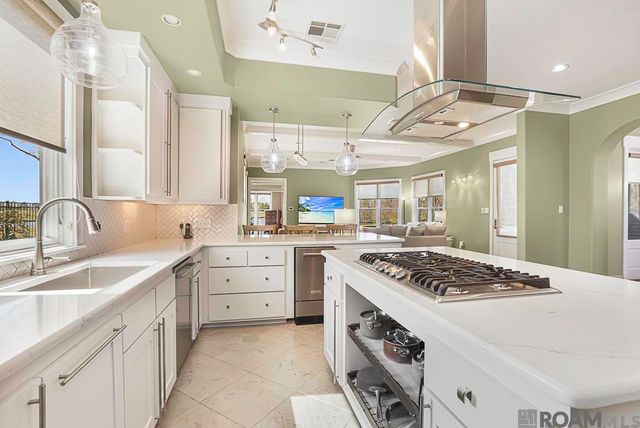 15112 Collegiate Ct, Baton Rouge, LA 70810