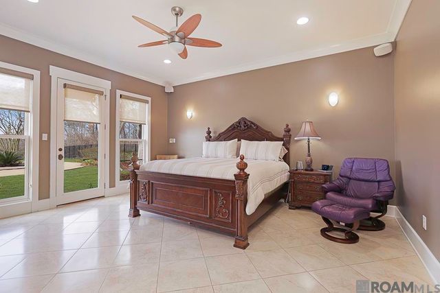 15112 Collegiate Ct, Baton Rouge, LA 70810