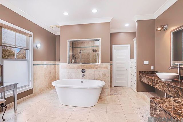 15112 Collegiate Ct, Baton Rouge, LA 70810