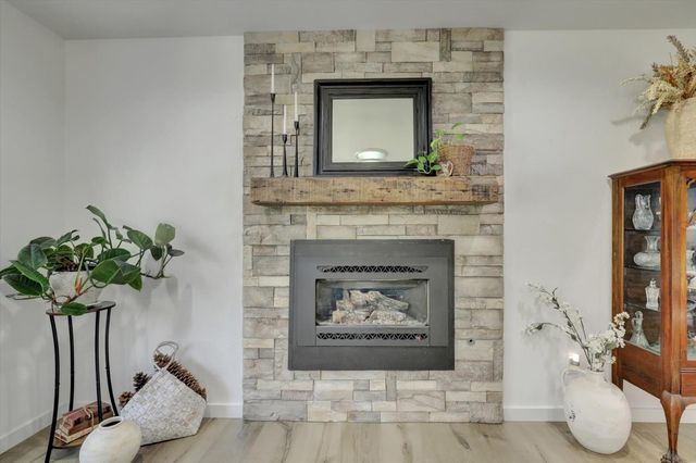 11228 Marten Ct, Penn Valley, CA 95946