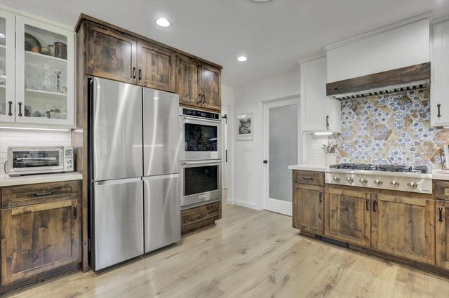 11228 Marten Ct, Penn Valley, CA 95946