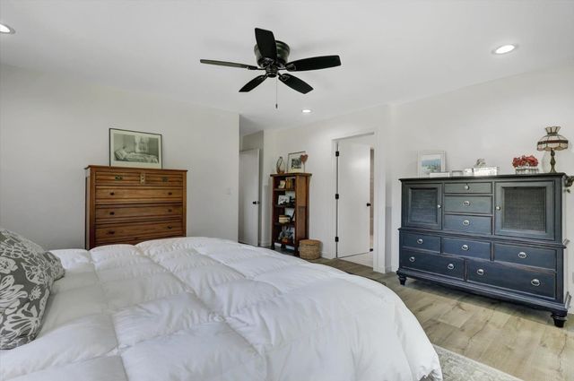 11228 Marten Ct, Penn Valley, CA 95946