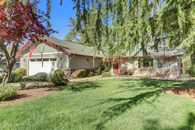 11228 Marten Ct, Penn Valley, CA 95946