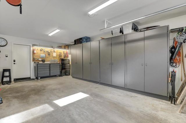 11228 Marten Ct, Penn Valley, CA 95946