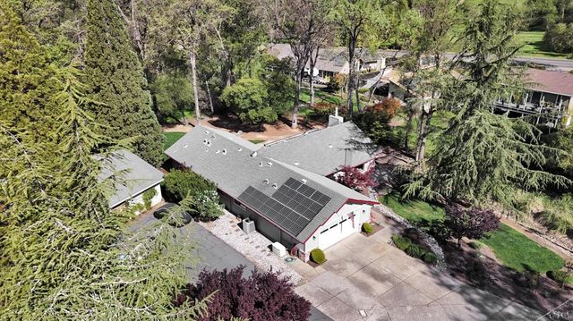 11228 Marten Ct, Penn Valley, CA 95946
