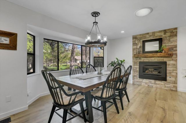 11228 Marten Ct, Penn Valley, CA 95946