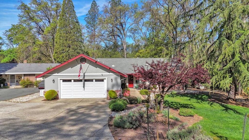 11228 Marten Ct, Penn Valley, CA 95946