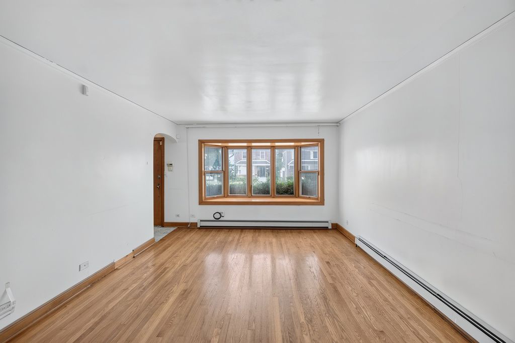 8732 S East End Avenue, Chicago, IL 60617 — photo 3