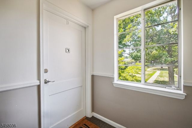 93 Troy Dr D, Springfield Twp., NJ 07081