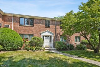 93 Troy Dr D, Springfield Twp., NJ 07081