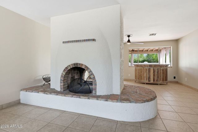 1291 S RED ROCK Court, Apache Junction, AZ 85119