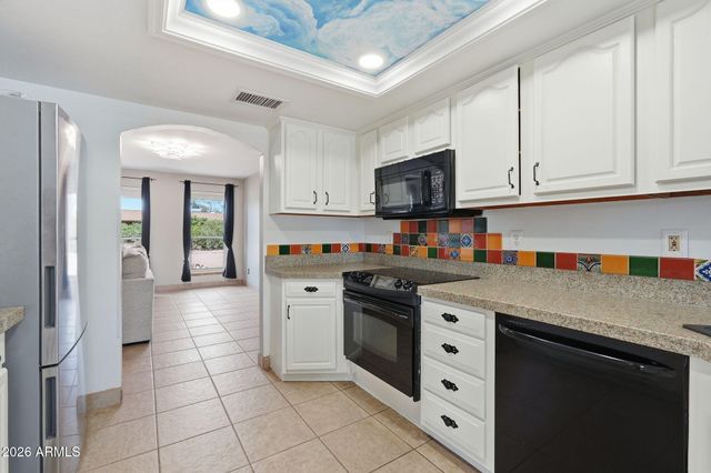 1291 S RED ROCK Court, Apache Junction, AZ 85119