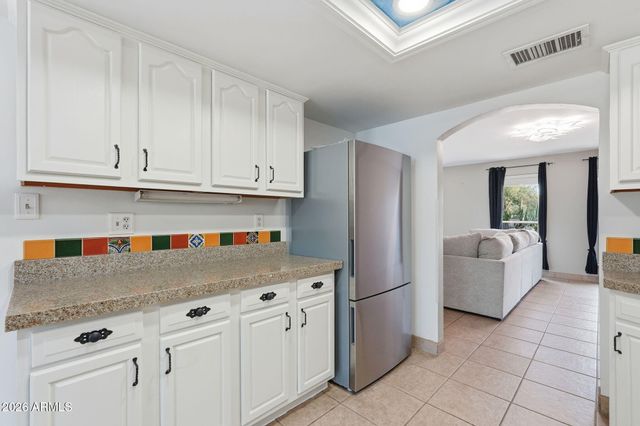 1291 S RED ROCK Court, Apache Junction, AZ 85119