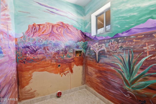 1291 S RED ROCK Court, Apache Junction, AZ 85119