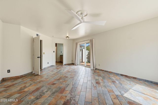 1291 S RED ROCK Court, Apache Junction, AZ 85119