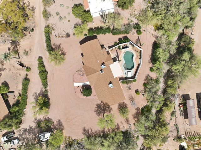 1291 S RED ROCK Court, Apache Junction, AZ 85119