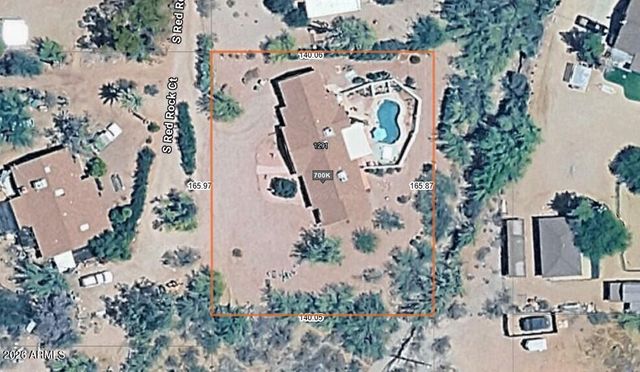 1291 S RED ROCK Court, Apache Junction, AZ 85119