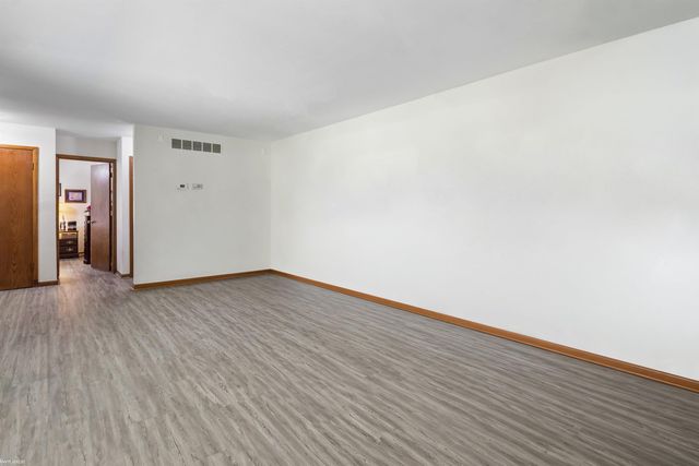 37580 28 Mile Road, Lenox Twp, MI 48048