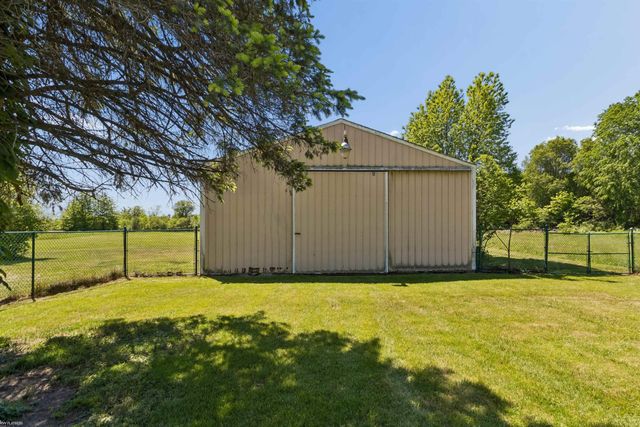 37580 28 Mile Road, Lenox Twp, MI 48048
