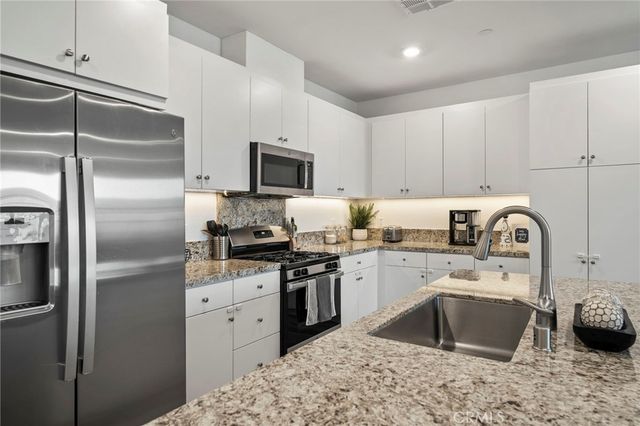 16018 Lasselle Street 3, Moreno Valley, CA 92551