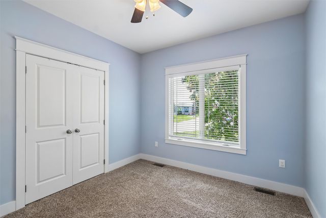 5509 149th Street, Urbandale, IA 50323