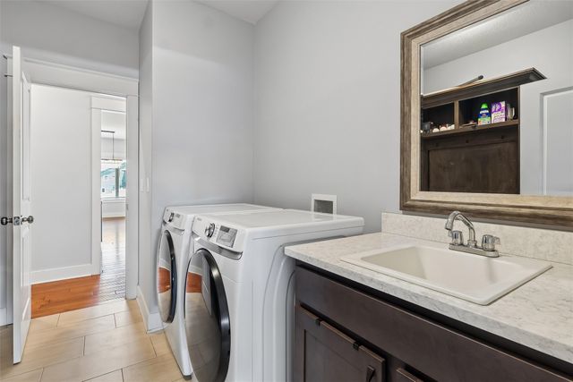 5509 149th Street, Urbandale, IA 50323