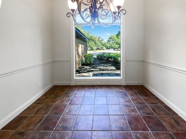 9021 Monticello Drive, Granbury, TX 76049
