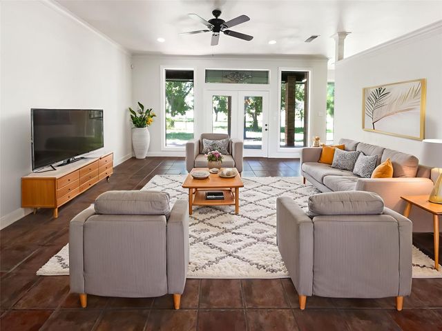 9021 Monticello Drive, Granbury, TX 76049