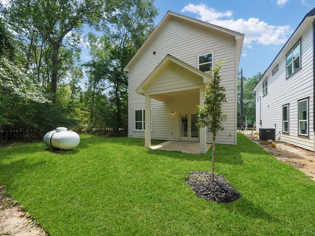 731 Magnolia Point Drive, Houston, TX 77336