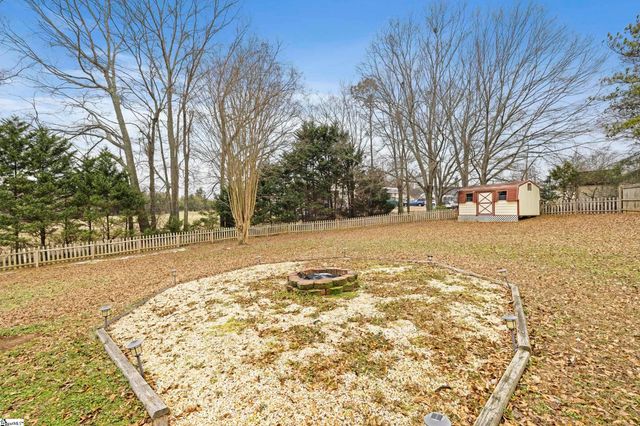 331 S Sandy Brook Way, Simpsonville, SC 29680