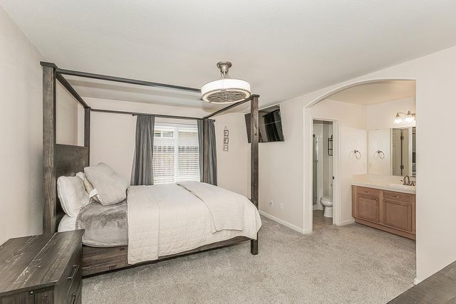 180 E Carpenter Avenue, Reedley, CA 93654
