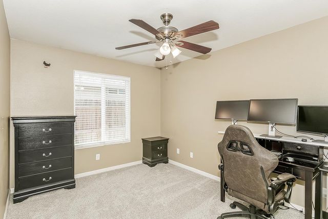 180 E Carpenter Avenue, Reedley, CA 93654