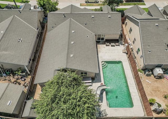 180 E Carpenter Avenue, Reedley, CA 93654