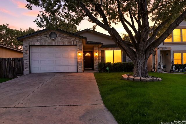 6855 Cape Meadow, Converse, TX 78109