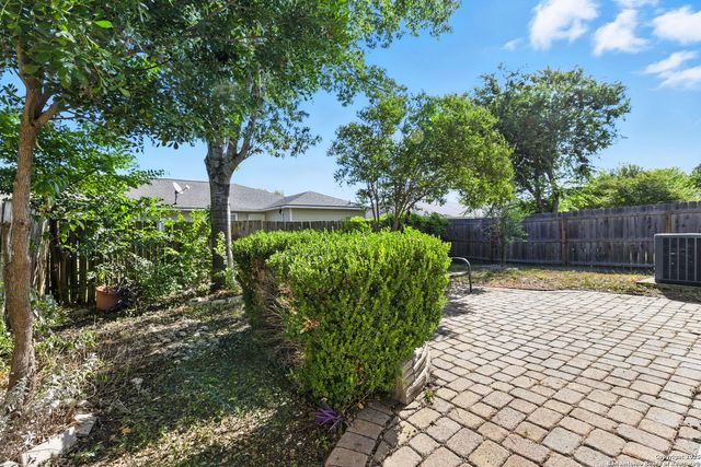 6855 Cape Meadow, Converse, TX 78109