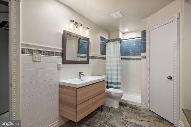 104 CAMP DAVID RD, Wilmington, DE 19810