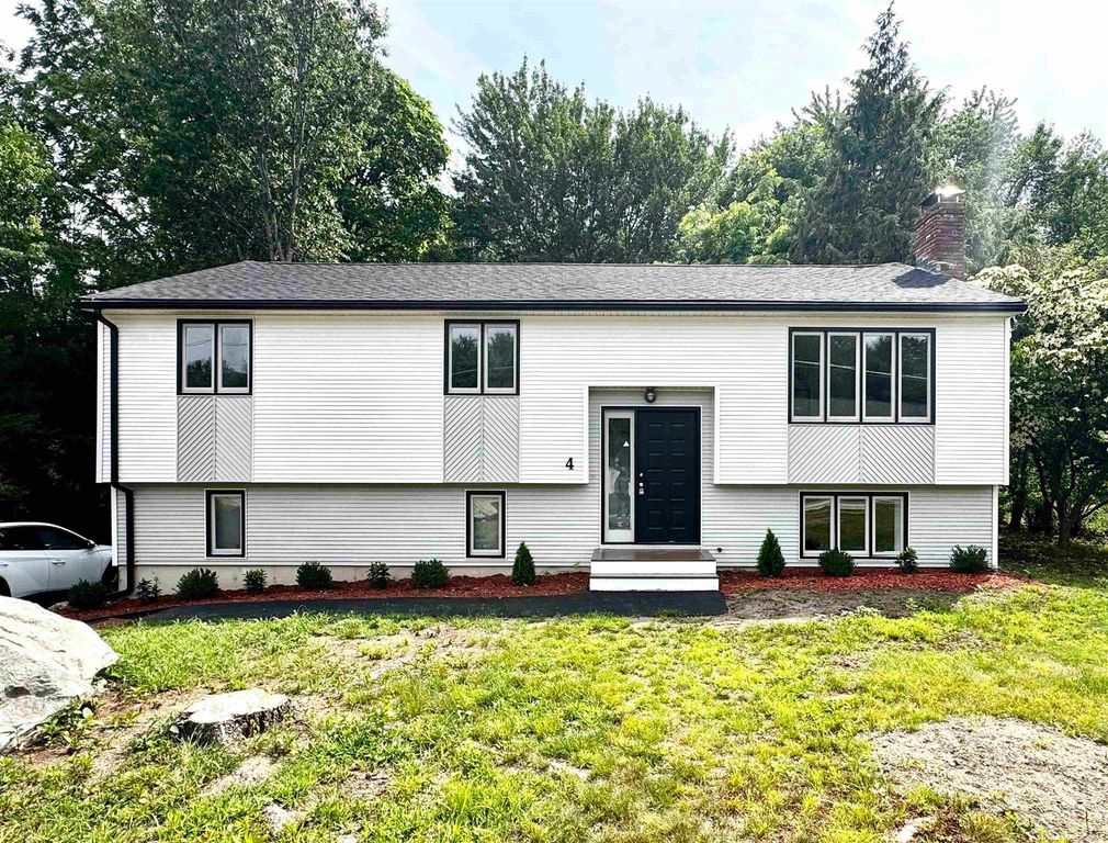 4 Old Coach Road, Nashua, NH 03062