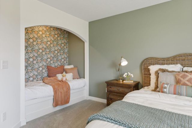 4704 Ogden Trail Lane N, Stillwater, MN 55082