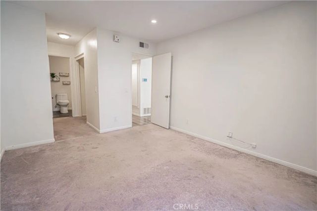 1342 E Hillcrest 17, Thousand Oaks, CA 91362