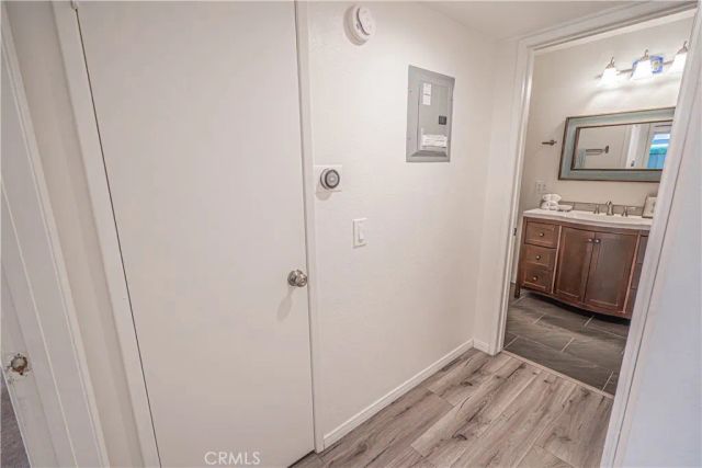 1342 E Hillcrest 17, Thousand Oaks, CA 91362