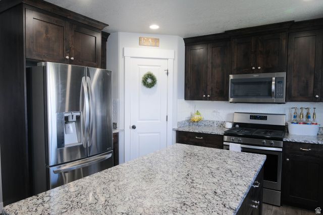 827 S 3050 W, Syracuse, UT 84075