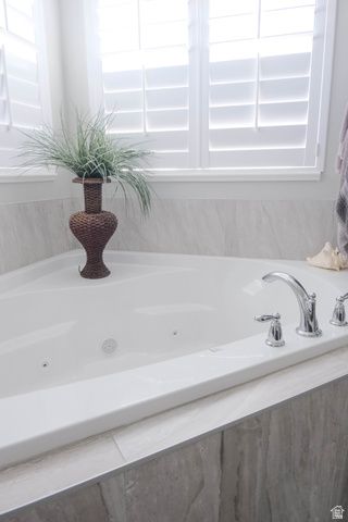 827 S 3050 W, Syracuse, UT 84075