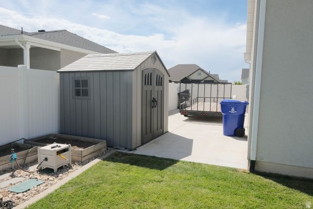 827 S 3050 W, Syracuse, UT 84075