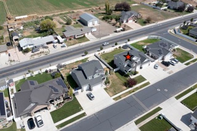 827 S 3050 W, Syracuse, UT 84075