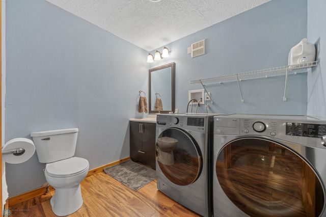 24200 Vacation Lane, Rochert, MN 56578