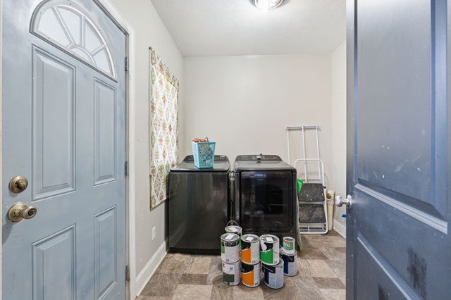 115 Florida Ave, N, Parsons, TN 38363