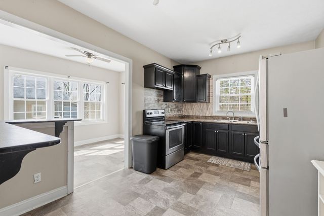115 Florida Ave, N, Parsons, TN 38363